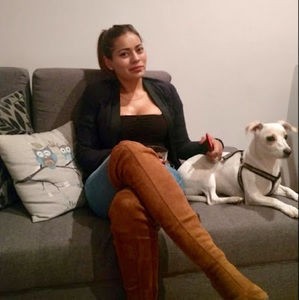 Meet your Posher, Johana